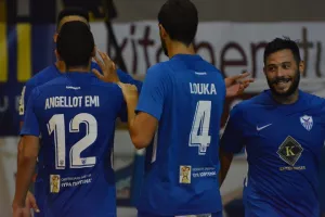 Ανόρθωση/Έριξε... επτάρα με ανατροπή!