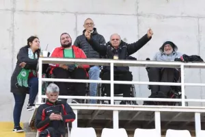 "Τρίποντο"... σ' ένα ΤΡΙΛΕΠΤΟ! (Φώτος)