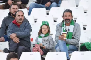 "Τρίποντο"... σ' ένα ΤΡΙΛΕΠΤΟ! (Φώτος)