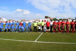 (ΦΩΤΟΣ) Το μοίρασαν οι Αραδιππιώτες παλαίμαχοι 