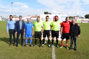 (ΦΩΤΟΣ) Το μοίρασαν οι Αραδιππιώτες παλαίμαχοι 