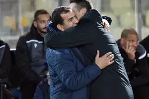 ΩΡΑΙΟ με Ντούσαν - Λούκα