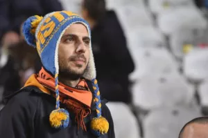 (87 ΦΩΤΟΣ) Ο κόσμος στο ΓΣΠ