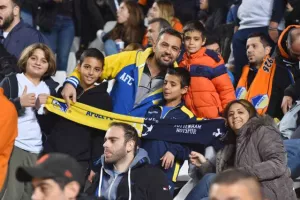 (87 ΦΩΤΟΣ) Ο κόσμος στο ΓΣΠ
