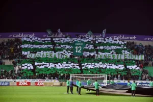 (87 ΦΩΤΟΣ) Ο κόσμος στο ΓΣΠ
