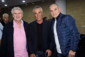 "Κορυφαίων αναμνήσεις"