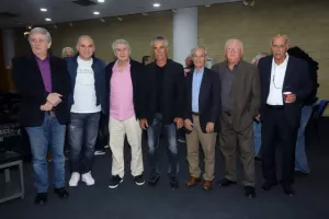 "Κορυφαίων αναμνήσεις"