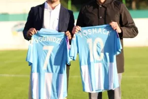 Toshack/"Νεαρούς, εξάδα και... Ευρώπη" (βίντεο/φώτος)
