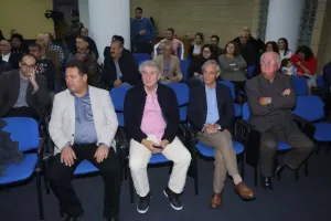 "Κορυφαίων αναμνήσεις"
