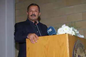 "Κορυφαίων αναμνήσεις"