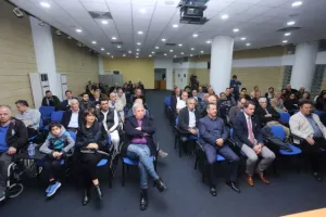 "Κορυφαίων αναμνήσεις"
