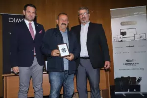 "Κορυφαίων αναμνήσεις"