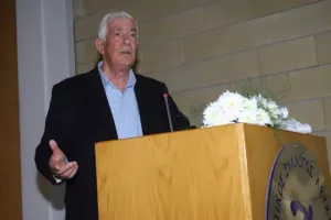 "Κορυφαίων αναμνήσεις"