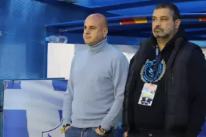 "Γαλάζιο" το ντέρμπι/ΑΚΑΘΕΚΤΗ η Ανόρθωση! (φώτος)
