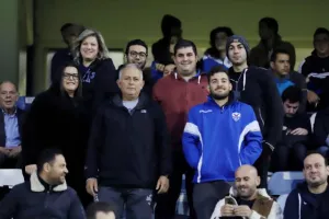 "Γαλάζιο" το ντέρμπι/ΑΚΑΘΕΚΤΗ η Ανόρθωση! (φώτος)