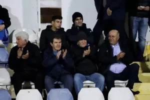 Το τρίποντο… μοιράστηκε (φώτος)