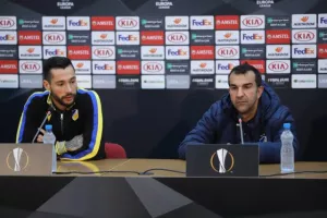 ΧΑΤΖΗΛΟΥΚΑΣ: "Ούτε ένα στο εκατομμύριο πρώτος προπονητής" 