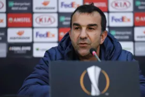 ΧΑΤΖΗΛΟΥΚΑΣ: "Ούτε ένα στο εκατομμύριο πρώτος προπονητής" 