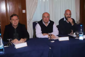 Ύφος/ΑΕΚ