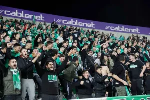 Από έναν... ΜΟΙΡΑΙΟ και από έναν ΒΑΘΜΟ (Φώτος)