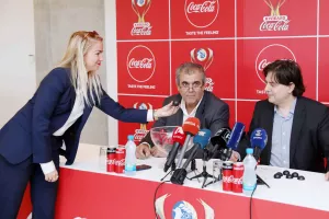 Τι... έβγαλε η Κατερίνα;