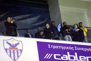 Τράβηξε "πεντάσφαιρο" η ΑΝΟΡΘΩΣΗ! (φώτος)