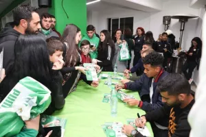 Ομόνοια/ "Σας ευχαριστούμε για τις υπέροχες στιγμές" (φώτος)