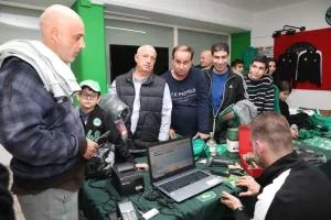 Ομόνοια/ "Σας ευχαριστούμε για τις υπέροχες στιγμές" (φώτος)