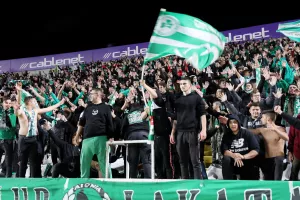Ομόνοια/Η... λαοθάλασσα και τα 11.271