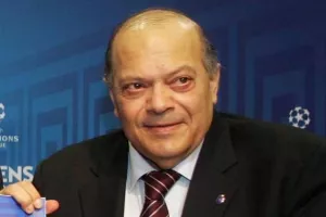 Μ.Λευκαρίτης για Κάρτα: "Πρέπει να κάνεις διπλοκράτηση στο καφέ για να βρεις θέση..."
