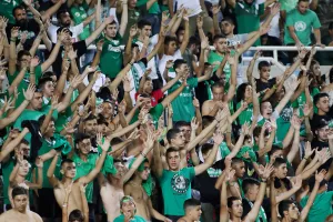 Αν είχαν 3-4 χιλιάδες