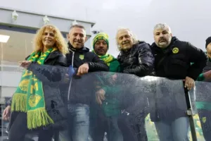 Τρίποντο μετά από πέντε βδομάδες με Τρουγιόλς και... Ηλία (φώτος)