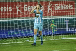 Τρίποντο μετά από πέντε βδομάδες με Τρουγιόλς και... Ηλία (φώτος)
