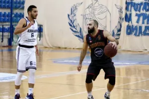 ΝΙΚΗΣΕ τον Απόλλωνα ο Κεραυνός (φώτος)