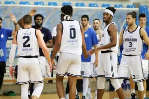 ΝΙΚΗΣΕ τον Απόλλωνα ο Κεραυνός (φώτος)