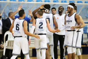 ΝΙΚΗΣΕ τον Απόλλωνα ο Κεραυνός (φώτος)