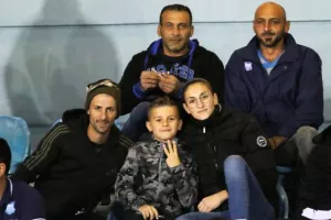 Μετέτρεψε σε πάρτι το ντέρμπι ο ΑΠΟΛΛΩΝΑΣ! (φώτος)