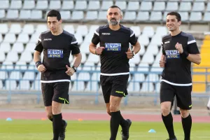 Δεν πληρώθηκαν...