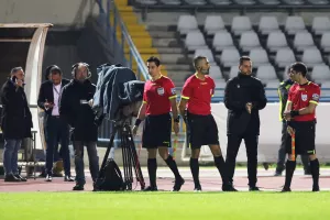 ΓΙΑΤΙ το άρχισε;