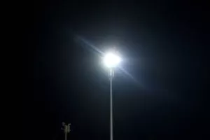 ΦΩΤΟΣ... ο προβολέας