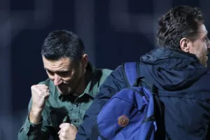 Η ΑΕΛ με ανατροπή κέρδισε το αποκαρδιωτικό ΑΠΟΕΛ! (φώτος)