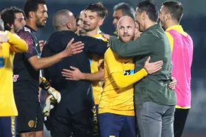 Η ΑΕΛ με ανατροπή κέρδισε το αποκαρδιωτικό ΑΠΟΕΛ! (φώτος)