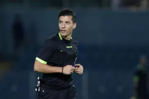 ΣΦΥΡΙΖΕΙ ο Κυριάκος