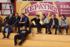 Όγδοη σερί ο Κεραυνός! (φώτος)
