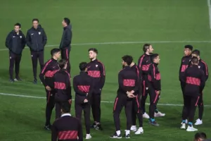 Αεροδρόμιο - βόλτα στο ΓΣΠ - ξενοδοχείο (φώτος)