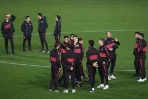 Αεροδρόμιο - βόλτα στο ΓΣΠ - ξενοδοχείο (φώτος)