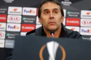 ΛΟΠΕΤΕΓΙ: "Το ΑΠΟΕΛ έβαλε σε σοβαρούς μπελάδες τον Άγιαξ"