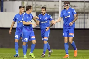 Τράβηξε "πεντάσφαιρο" η ΑΝΟΡΘΩΣΗ! (φώτος)