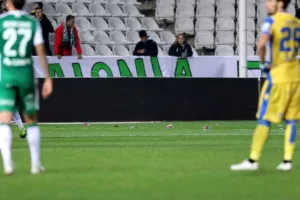 Από έναν... ΜΟΙΡΑΙΟ και από έναν ΒΑΘΜΟ (Φώτος)