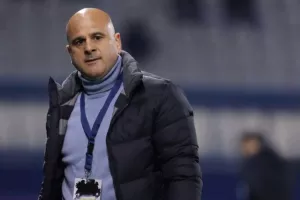 "Γαλάζιο" το ντέρμπι/ΑΚΑΘΕΚΤΗ η Ανόρθωση! (φώτος)